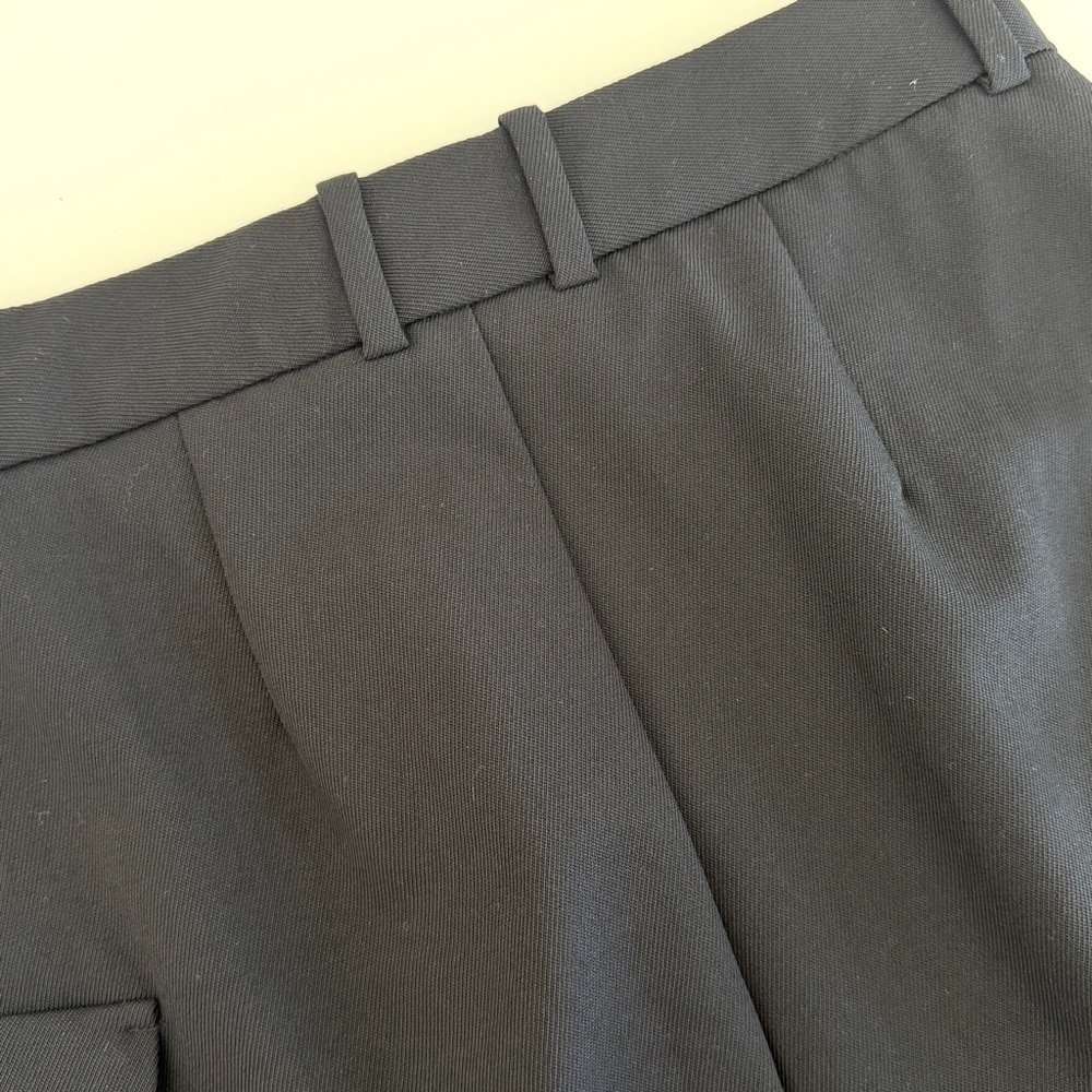 Aritzia Babaton Cameo Cargo Skirt in Black Size 4 - Picture 10 of 15